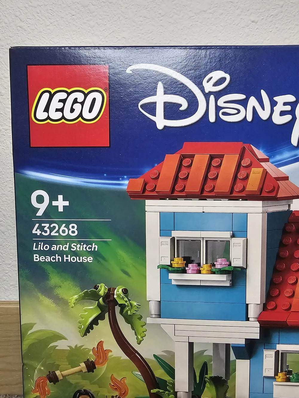 Disney Red and Blue Beach House Building Set with Stitch